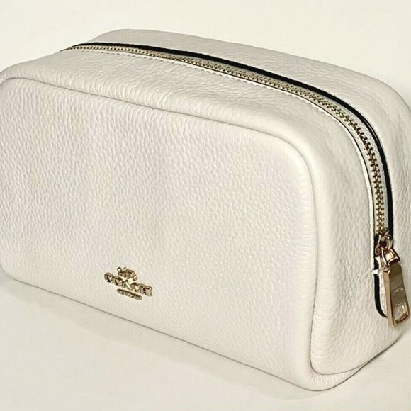 Coach X Peanuts Boxy Cosmetic Case With Woodstock - Picture 4 of 4